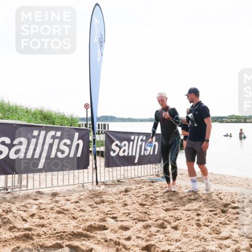 21.06.2026 - Viking Triathlon Michael Strokosch http://msf.ph/oto/9830539 21.06.2026 11:18:37 Schwimmen 431 meine-sportfotos.de
