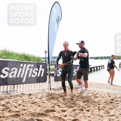21.06.2026 - Viking Triathlon Michael Strokosch http://msf.ph/oto/9830545 21.06.2026 11:18:39 Schwimmen 431 meine-sportfotos.de