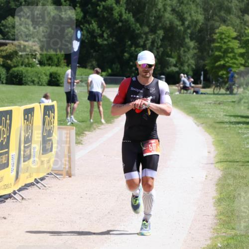 21.06.2026 - Viking Triathlon Michael Strokosch http://msf.ph/oto/9830570 21.06.2026 12:38:44 Laufen 441, 517 meine-sportfotos.de