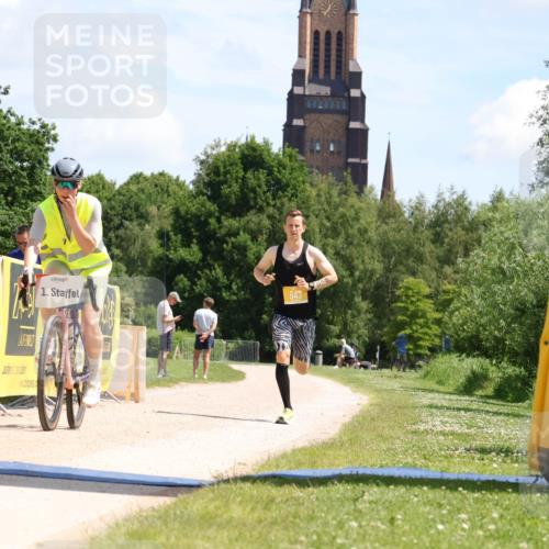 21.06.2026 - Viking Triathlon Michael Strokosch http://msf.ph/oto/9830575 21.06.2026 12:39:16 Laufen 643 meine-sportfotos.de