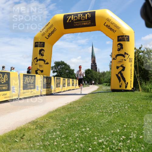 21.06.2026 - Viking Triathlon Michael Strokosch http://msf.ph/oto/9830581 21.06.2026 12:42:18 Laufen 8 meine-sportfotos.de