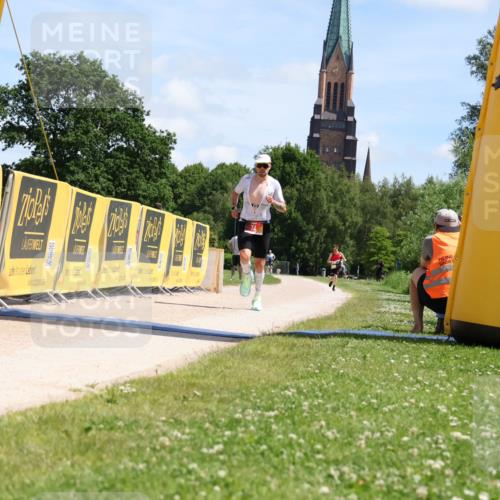 21.06.2026 - Viking Triathlon Michael Strokosch http://msf.ph/oto/9830627 21.06.2026 12:44:53 Laufen 74 meine-sportfotos.de