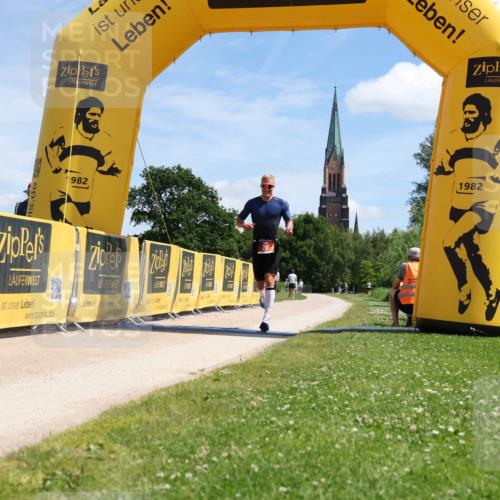 21.06.2026 - Viking Triathlon Michael Strokosch http://msf.ph/oto/9830663 21.06.2026 12:46:16 Laufen 218 meine-sportfotos.de