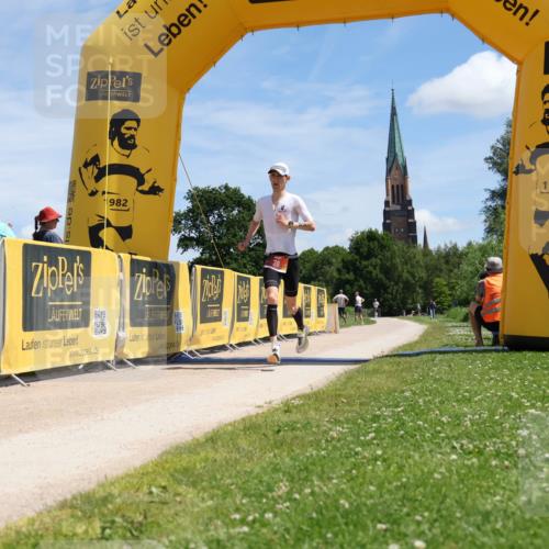 21.06.2026 - Viking Triathlon Michael Strokosch http://msf.ph/oto/9830670 21.06.2026 12:46:43 Laufen 38 meine-sportfotos.de