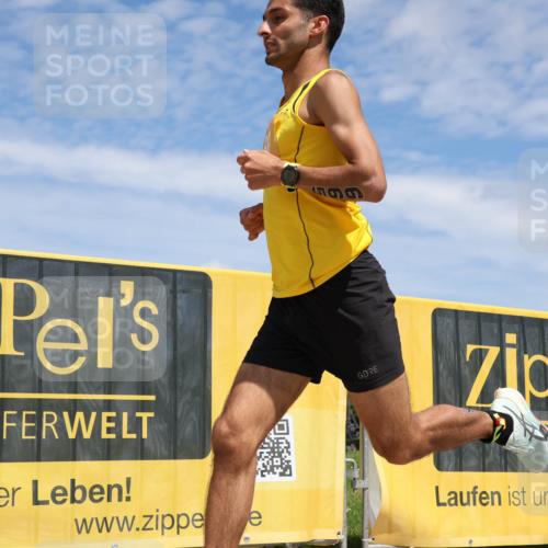 21.06.2026 - Viking Triathlon Michael Strokosch http://msf.ph/oto/9830686 21.06.2026 12:47:27 Laufen 665 meine-sportfotos.de