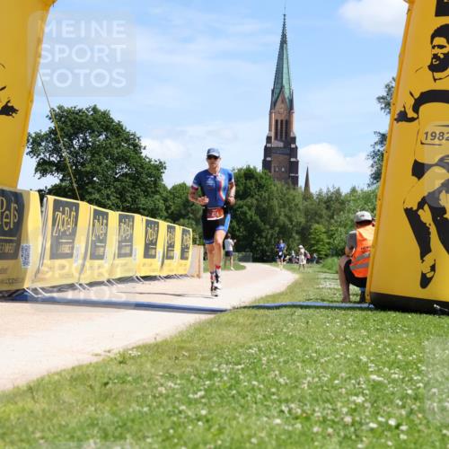 21.06.2026 - Viking Triathlon Michael Strokosch http://msf.ph/oto/9830689 21.06.2026 12:48:24 Laufen 474 meine-sportfotos.de