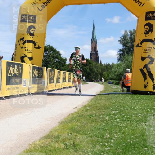 21.06.2026 - Viking Triathlon Michael Strokosch http://msf.ph/oto/9830726 21.06.2026 12:51:38 Laufen 383 meine-sportfotos.de