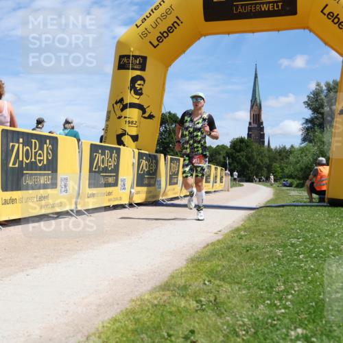 21.06.2026 - Viking Triathlon Michael Strokosch http://msf.ph/oto/9830728 21.06.2026 12:51:39 Laufen 383 meine-sportfotos.de