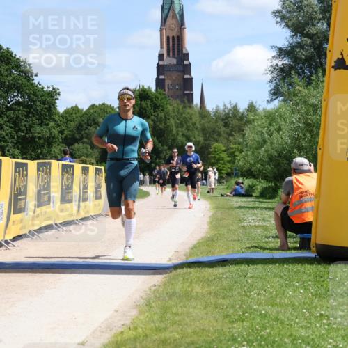 21.06.2026 - Viking Triathlon Michael Strokosch http://msf.ph/oto/9830751 21.06.2026 12:52:39 Laufen 447 meine-sportfotos.de