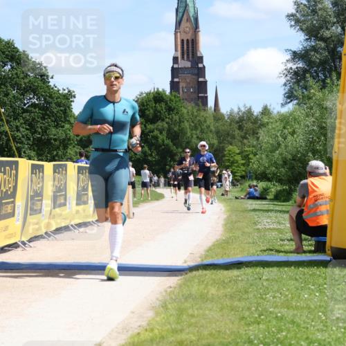 21.06.2026 - Viking Triathlon Michael Strokosch http://msf.ph/oto/9830753 21.06.2026 12:52:39 Laufen 447 meine-sportfotos.de