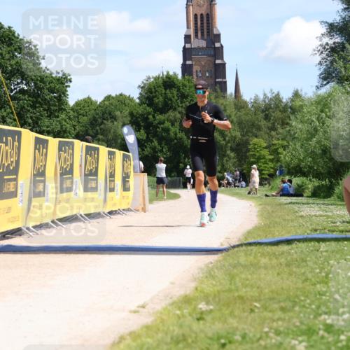 21.06.2026 - Viking Triathlon Michael Strokosch http://msf.ph/oto/9830821 21.06.2026 12:53:39 Laufen 446 meine-sportfotos.de