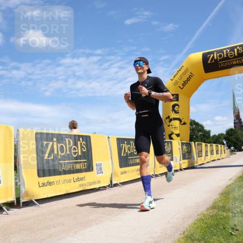 21.06.2026 - Viking Triathlon Michael Strokosch http://msf.ph/oto/9830833 21.06.2026 12:53:43 Laufen 446 meine-sportfotos.de