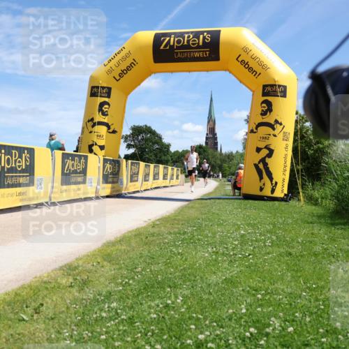21.06.2026 - Viking Triathlon Michael Strokosch http://msf.ph/oto/9830856 21.06.2026 12:54:28 Laufen 1, 667 meine-sportfotos.de