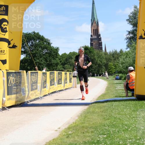 21.06.2026 - Viking Triathlon Michael Strokosch http://msf.ph/oto/9830969 21.06.2026 12:57:13 Laufen 131 meine-sportfotos.de