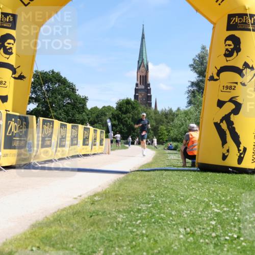 21.06.2026 - Viking Triathlon Michael Strokosch http://msf.ph/oto/9830987 21.06.2026 12:59:08 Laufen 221 meine-sportfotos.de