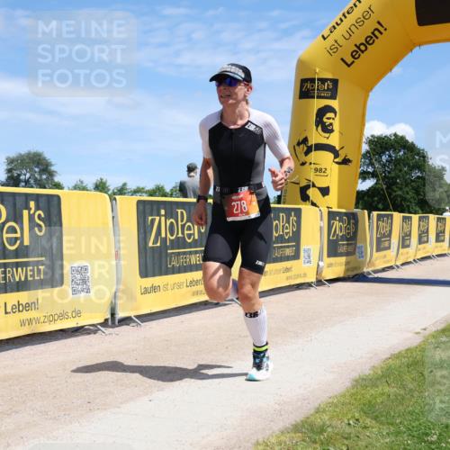 21.06.2026 - Viking Triathlon Michael Strokosch http://msf.ph/oto/9831057 21.06.2026 13:01:06 Laufen 278 meine-sportfotos.de