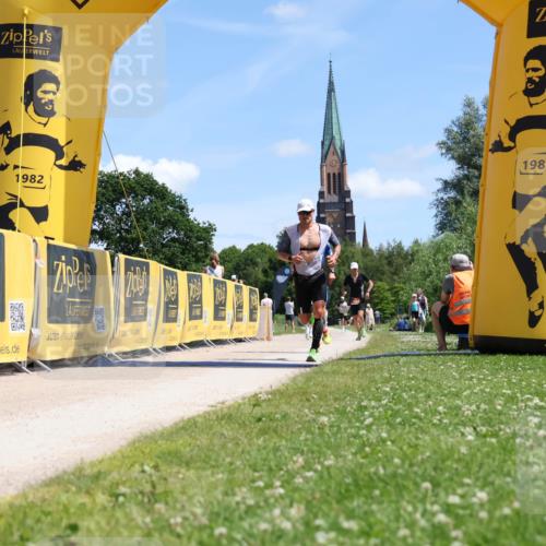 21.06.2026 - Viking Triathlon Michael Strokosch http://msf.ph/oto/9831112 21.06.2026 13:02:16 Laufen 7, 25, 43, 285, 466 meine-sportfotos.de