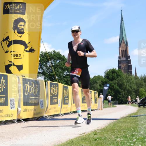 21.06.2026 - Viking Triathlon Michael Strokosch http://msf.ph/oto/9831249 21.06.2026 13:03:37 Laufen 214 meine-sportfotos.de