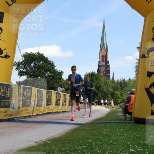 21.06.2026 - Viking Triathlon Michael Strokosch http://msf.ph/oto/9831357 21.06.2026 13:07:14 Laufen 100, 575, 576 meine-sportfotos.de