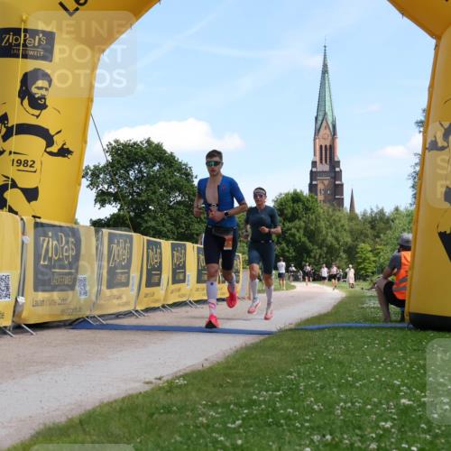 21.06.2026 - Viking Triathlon Michael Strokosch http://msf.ph/oto/9831359 21.06.2026 13:07:14 Laufen 100, 575, 576 meine-sportfotos.de