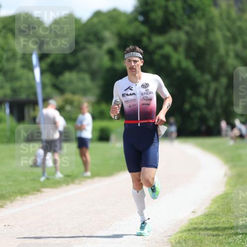 21.06.2026 - Viking Triathlon Michael Strokosch http://msf.ph/oto/9831580 21.06.2026 12:37:06 Laufen 31 meine-sportfotos.de