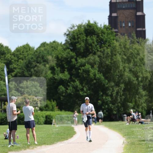 21.06.2026 - Viking Triathlon Michael Strokosch http://msf.ph/oto/9831587 21.06.2026 12:40:57 Laufen  meine-sportfotos.de