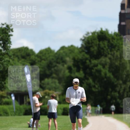 21.06.2026 - Viking Triathlon Michael Strokosch http://msf.ph/oto/9831590 21.06.2026 12:41:03 Laufen 548 meine-sportfotos.de