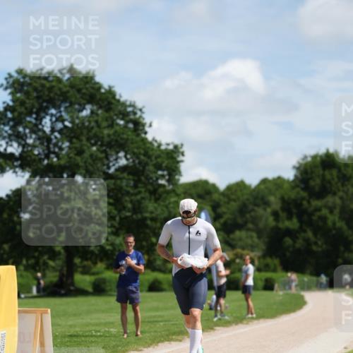 21.06.2026 - Viking Triathlon Michael Strokosch http://msf.ph/oto/9831593 21.06.2026 12:41:06 Laufen 548 meine-sportfotos.de