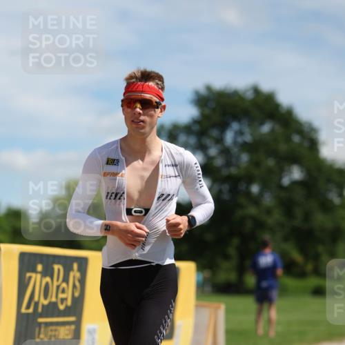 21.06.2026 - Viking Triathlon Michael Strokosch http://msf.ph/oto/9831614 21.06.2026 12:42:17 Laufen 8 meine-sportfotos.de