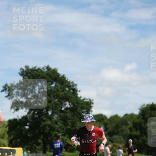 21.06.2026 - Viking Triathlon Michael Strokosch http://msf.ph/oto/9831628 21.06.2026 12:42:31 Laufen 65, 270, 280 meine-sportfotos.de
