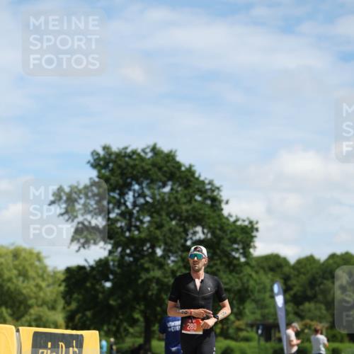 21.06.2026 - Viking Triathlon Michael Strokosch http://msf.ph/oto/9831636 21.06.2026 12:42:36 Laufen 103, 280 meine-sportfotos.de