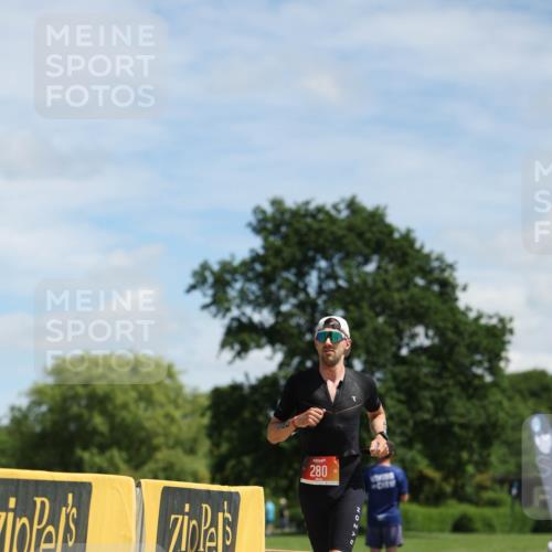 21.06.2026 - Viking Triathlon Michael Strokosch http://msf.ph/oto/9831638 21.06.2026 12:42:36 Laufen 103, 280 meine-sportfotos.de