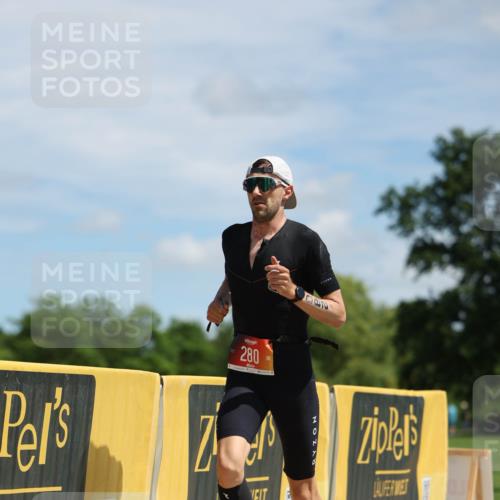 21.06.2026 - Viking Triathlon Michael Strokosch http://msf.ph/oto/9831641 21.06.2026 12:42:37 Laufen 103, 280 meine-sportfotos.de