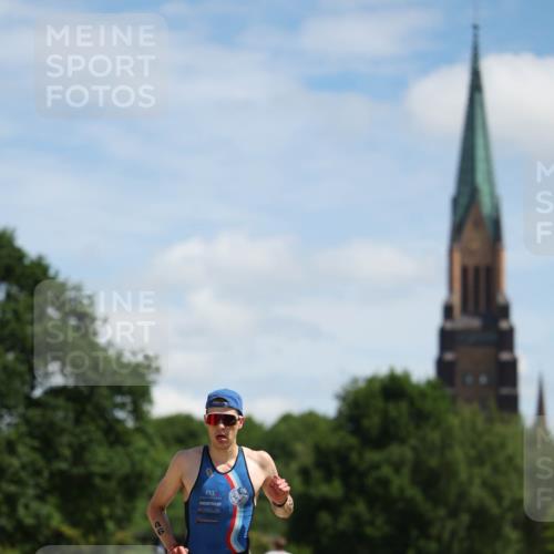 21.06.2026 - Viking Triathlon Michael Strokosch http://msf.ph/oto/9831693 21.06.2026 12:43:48 Laufen 46 meine-sportfotos.de