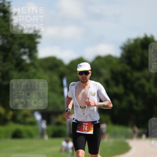21.06.2026 - Viking Triathlon Michael Strokosch http://msf.ph/oto/9831710 21.06.2026 12:44:51 Laufen 74 meine-sportfotos.de
