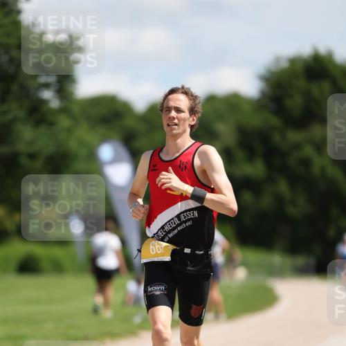 21.06.2026 - Viking Triathlon Michael Strokosch http://msf.ph/oto/9831728 21.06.2026 12:45:01 Laufen 669 meine-sportfotos.de
