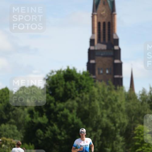 21.06.2026 - Viking Triathlon Michael Strokosch http://msf.ph/oto/9831733 21.06.2026 12:45:15 Laufen 176 meine-sportfotos.de