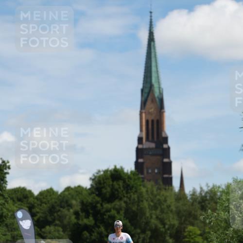 21.06.2026 - Viking Triathlon Michael Strokosch http://msf.ph/oto/9831737 21.06.2026 12:45:17 Laufen 176 meine-sportfotos.de
