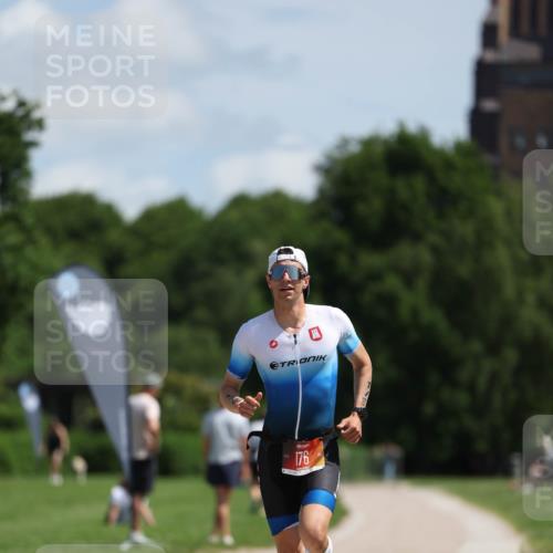 21.06.2026 - Viking Triathlon Michael Strokosch http://msf.ph/oto/9831744 21.06.2026 12:45:19 Laufen 176 meine-sportfotos.de