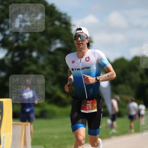 21.06.2026 - Viking Triathlon Michael Strokosch http://msf.ph/oto/9831750 21.06.2026 12:45:21 Laufen 176 meine-sportfotos.de