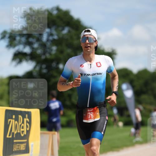 21.06.2026 - Viking Triathlon Michael Strokosch http://msf.ph/oto/9831751 21.06.2026 12:45:22 Laufen 176 meine-sportfotos.de