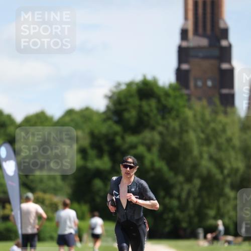 21.06.2026 - Viking Triathlon Michael Strokosch http://msf.ph/oto/9831756 21.06.2026 12:45:45 Laufen 565 meine-sportfotos.de
