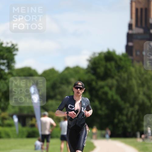 21.06.2026 - Viking Triathlon Michael Strokosch http://msf.ph/oto/9831759 21.06.2026 12:45:46 Laufen 565 meine-sportfotos.de