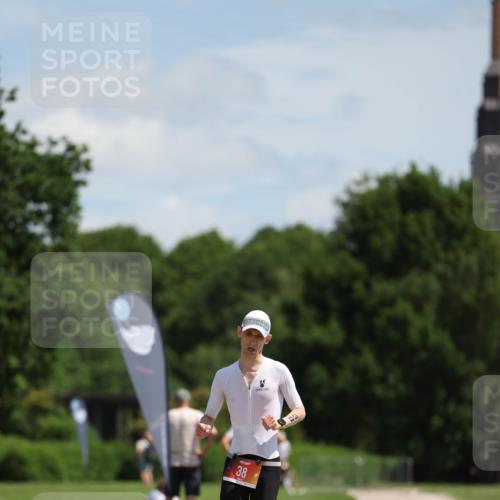 21.06.2026 - Viking Triathlon Michael Strokosch http://msf.ph/oto/9831790 21.06.2026 12:46:38 Laufen 38 meine-sportfotos.de