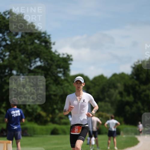 21.06.2026 - Viking Triathlon Michael Strokosch http://msf.ph/oto/9831793 21.06.2026 12:46:39 Laufen 38 meine-sportfotos.de