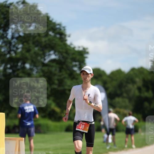 21.06.2026 - Viking Triathlon Michael Strokosch http://msf.ph/oto/9831795 21.06.2026 12:46:40 Laufen 38 meine-sportfotos.de