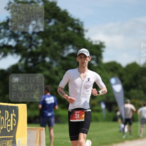 21.06.2026 - Viking Triathlon Michael Strokosch http://msf.ph/oto/9831797 21.06.2026 12:46:40 Laufen 38 meine-sportfotos.de