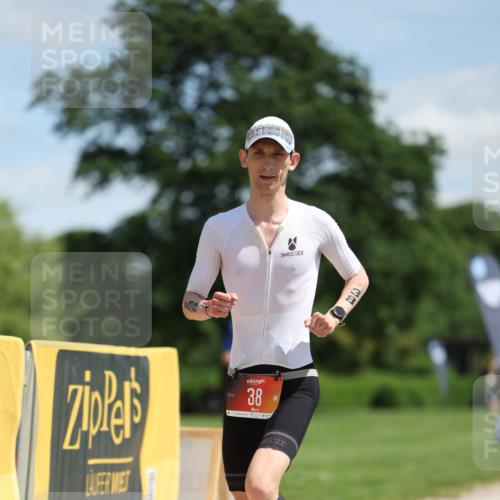 21.06.2026 - Viking Triathlon Michael Strokosch http://msf.ph/oto/9831799 21.06.2026 12:46:41 Laufen 38 meine-sportfotos.de