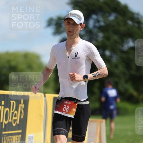 21.06.2026 - Viking Triathlon Michael Strokosch http://msf.ph/oto/9831801 21.06.2026 12:46:41 Laufen 38 meine-sportfotos.de