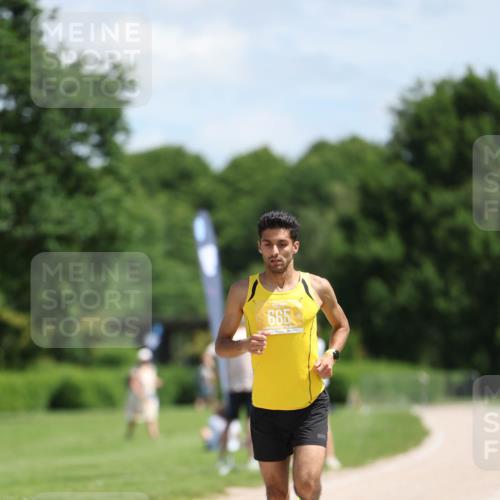21.06.2026 - Viking Triathlon Michael Strokosch http://msf.ph/oto/9831826 21.06.2026 12:47:21 Laufen 665 meine-sportfotos.de